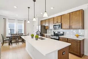 91 Commons Cir, Clayton, NC 27520 - Photo 7