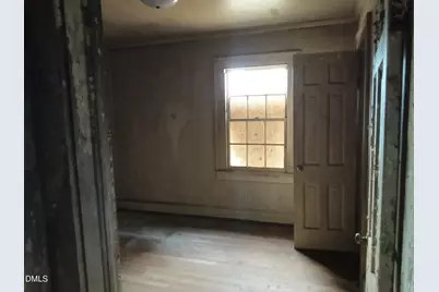 112 N Secrest Street, Kinston, NC 28501 - Photo 45