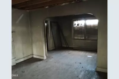 112 N Secrest Street, Kinston, NC 28501 - Photo 11