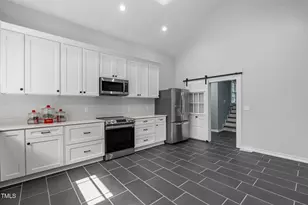 202 W Main St, Sanford, NC 27332 - Photo 31