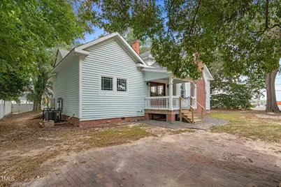 202 W Main Street, Sanford, NC 27332 - Photo 5