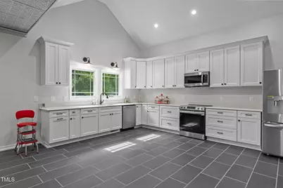 202 W Main Street, Sanford, NC 27332 - Photo 27