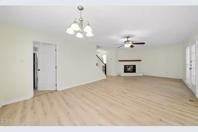 6108 New Market Way, Raleigh, NC 27609 - Photo 17