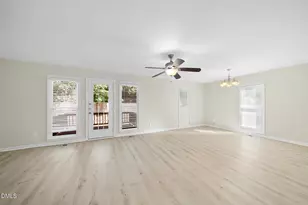 6108 New Market Way, Raleigh, NC 27609 - Photo 13