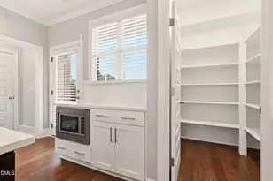 5801 Abingdon Ridge Pl, Raleigh, NC 27607 - Photo 13
