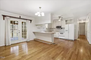 3329 Broughton Dr, Durham, NC 27704 - Photo 9