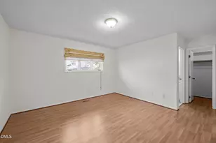 123 Essex Dr, Chapel Hill, NC 27514 - Photo 17