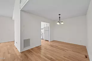 123 Essex Dr, Chapel Hill, NC 27514 - Photo 11