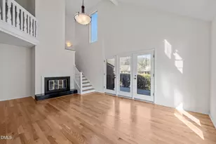 123 Essex Dr, Chapel Hill, NC 27514 - Photo 3