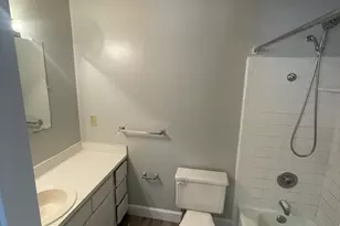 6140 Loch Laural Ln, Raleigh, NC 27613 - Photo 9