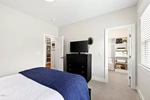 126 W Circle Dr, Cary, NC 27511 - Photo 37