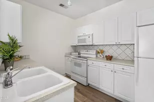 1922 Parkside Village Dr, Clayton, NC 27520 - Photo 23