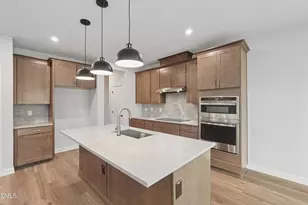 231 Oak Summit Pl, Chapel Hill, NC 27516 - Photo 7