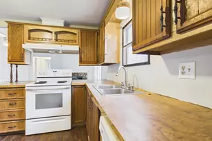 2911 Maple Ave, Efland, NC 27243 - Photo 15