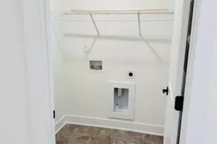 25 Joyner Park Dr, Rocky Mount, NC 27803 - Photo 9