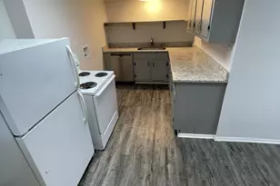 901 Marilyn Dr, Raleigh, NC 27607 - Photo 3