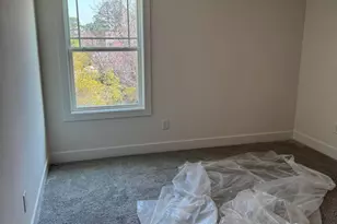 27 Joyner Park Dr, Rocky Mount, NC 27803 - Photo 5