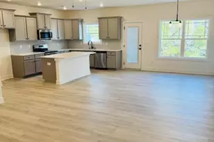 27 Joyner Pk Dr, Rocky Mount, NC 27803 - Photo 7
