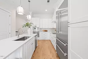 2608 Tidwell St, Raleigh, NC 27608 - Photo 15