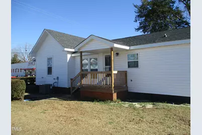 202 E Washington Street, La Grange, NC 28551 - Photo 3