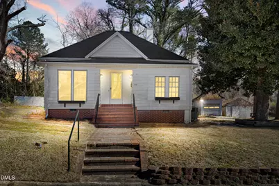 500 Greensboro Avenue, Sanford, NC 27330 - Photo 1