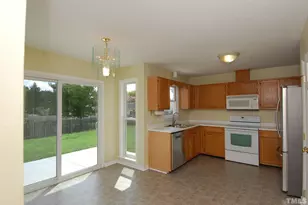 705 S Hughes St, Apex, NC 27502 - Photo 3