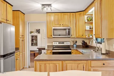 2439 Tilghman Circle, Chapel Hill, NC 27514 - Photo 15