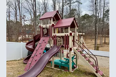 114 Sutherland Drive, Sanford, NC 27330 - Photo 31