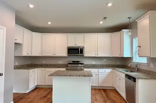 114 Sutherland Dr, Sanford, NC 27330 - Photo 9