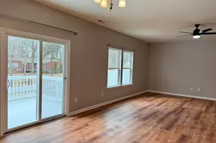 114 Sutherland Dr, Sanford, NC 27330 - Photo 5