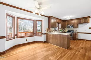 8313 Dunwood Ct, Raleigh, NC 27613 - Photo 11