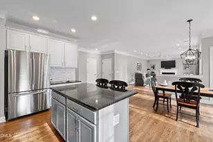 502 Frontgate Dr, Cary, NC 27519 - Photo 19