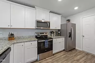 40 Nandina Ln, Youngsville, NC 27596 - Photo 5