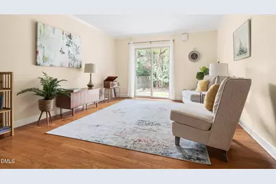 1513 E Franklin Street #Bldg F Unit 123, Chapel Hill, NC 27514 - Photo 3