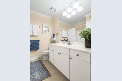 1513 E Franklin Street #Bldg F Unit 123, Chapel Hill, NC 27514 - Photo 17