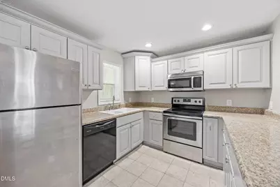 226 Lakeview Drive, Spring Lake, NC 28390 - Photo 11