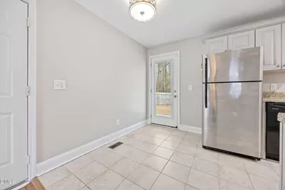 226 Lakeview Drive, Spring Lake, NC 28390 - Photo 9