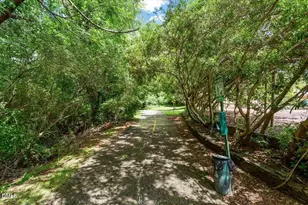 405 Jewell Dr, Chapel Hill, NC 27516 - Photo 73