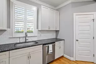 405 Jewell Dr, Chapel Hill, NC 27516 - Photo 21