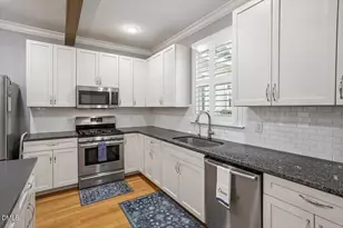 405 Jewell Dr, Chapel Hill, NC 27516 - Photo 29