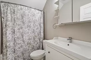 405 Jewell Dr, Chapel Hill, NC 27516 - Photo 65