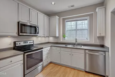 851 Genford Court, Raleigh, NC 27609 - Photo 5