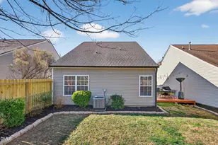 9200 Colony Village Ln, Raleigh, NC 27617 - Photo 25