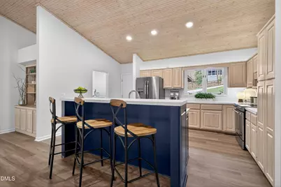 3304 Abney Place, Raleigh, NC 27607 - Photo 7