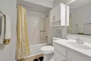 2811 Edridge Ct, Raleigh, NC 27612 - Photo 15