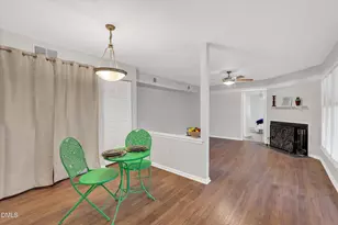 2811 Edridge Ct, Raleigh, NC 27612 - Photo 3