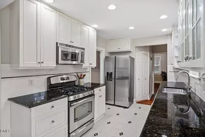 500 E Markham Avenue, Durham, NC 27701 - Photo 15