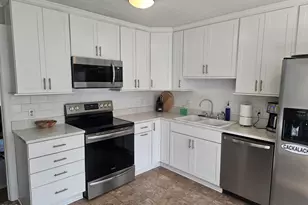 4209 Quail Hollow Dr, Raleigh, NC 27609 - Photo 3