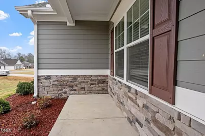 142 Planters Lane, Coats, NC 27521 - Photo 5