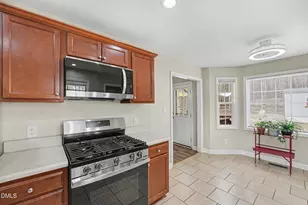 35 Harrison St, Zebulon, NC 27597 - Photo 13